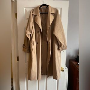 Uniqlo trench coat size XL